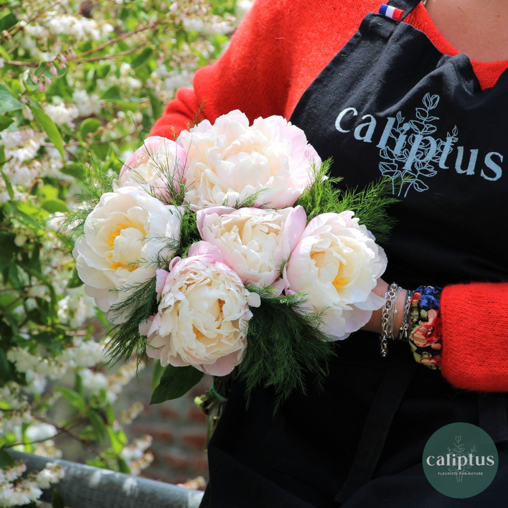 Bouquet Pivoine et sa Bougie parfum vintage Découvrez nos packs "Idées Cadeaux" pas cher caliptus